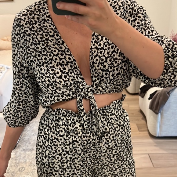 Two piece pant set - Picture 2 of 4